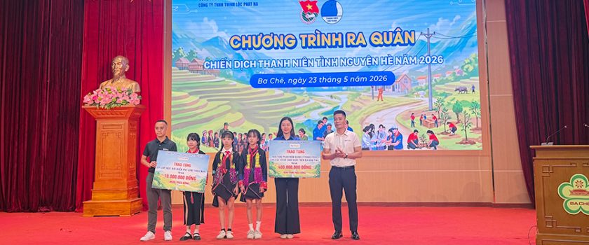 thanh niên tình nguyện hè